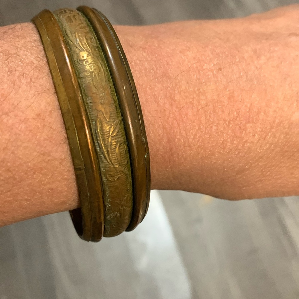 Metal bracelet